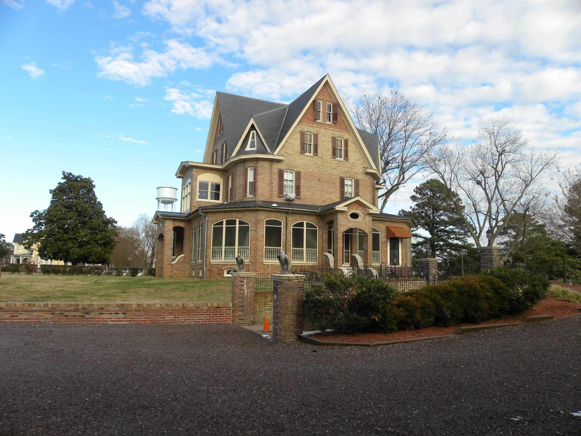 The Gables Victorian Mansion Bed And Breakfast Inn Reedville 외부 사진